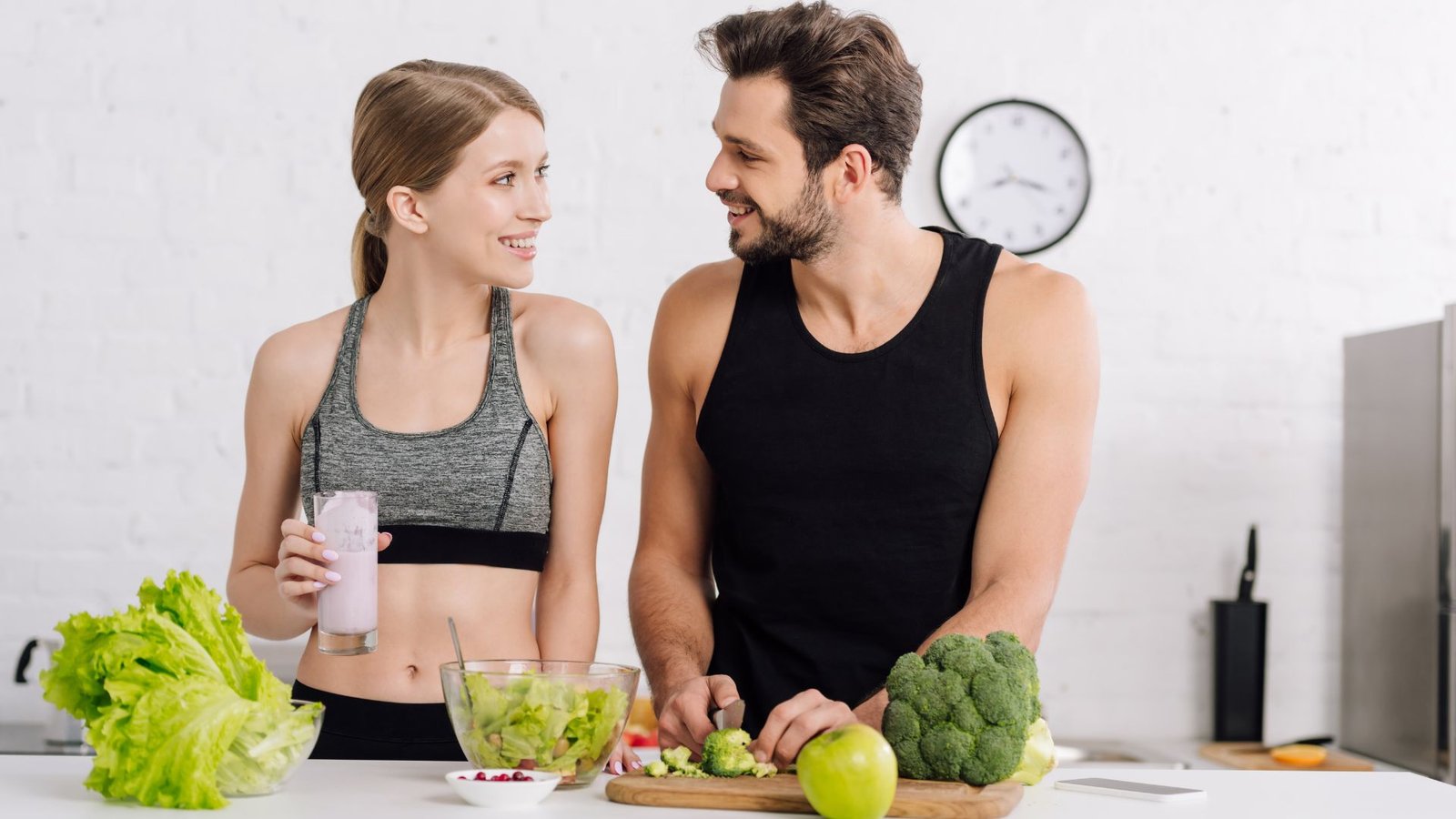 Do Personal Trainers Help with Nutrition?